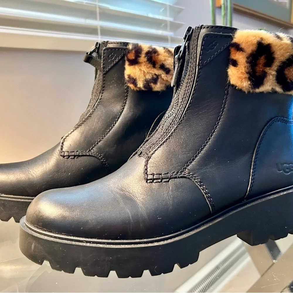 UGG leopard trim, lug-sole boots. EUC. Size 9 - Picture 1 of 9